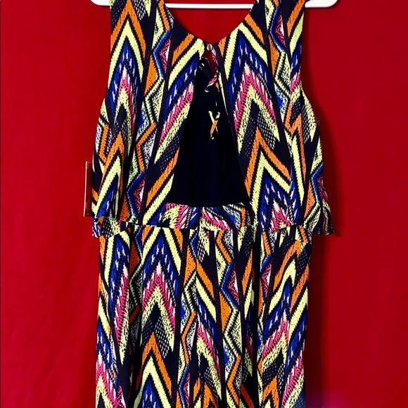 Romper - Picture 2 of 3